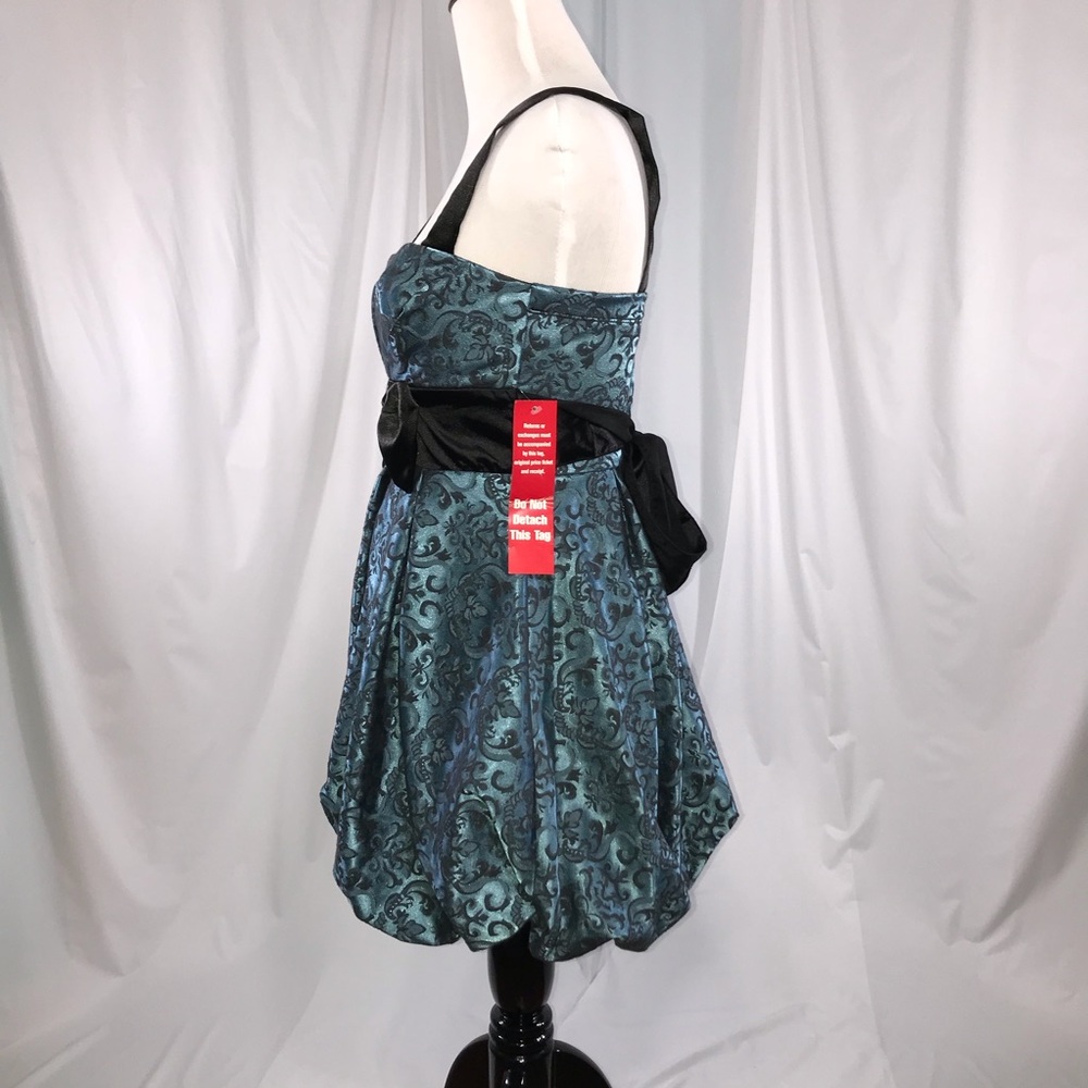 Speechless | Junior Floral Bow Ruffle Dress Size 3 - Picture 2 of 5